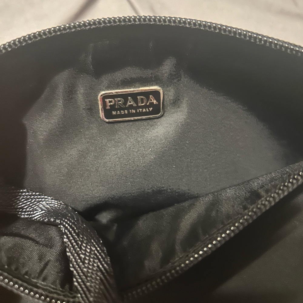 Authentic vintage Prada mini baguette satin/vinyl bag - Picture 7 of 8